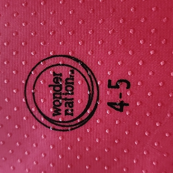 Wonder Nation unicorn slippers 4-5 - Picture 5 of 5